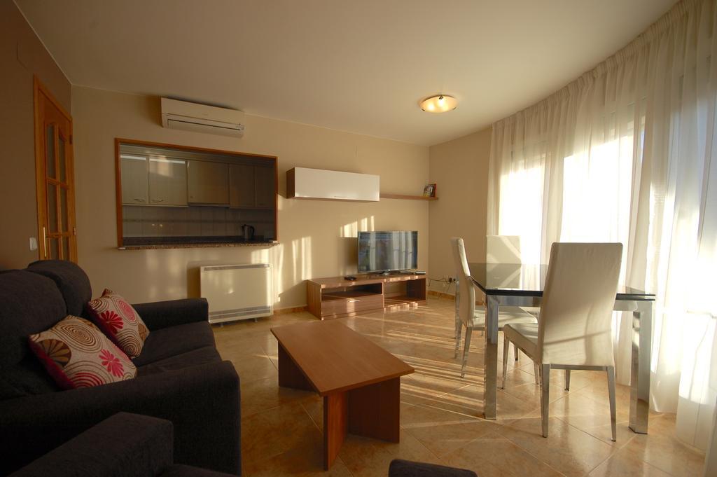 Lets Holidays Centric Apartment In Тоса де Мар Екстериор снимка